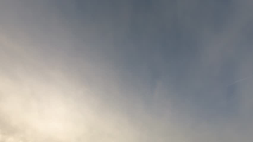 4K time lapse of the sky over Switzerland. The clouds pass and so do the planes.