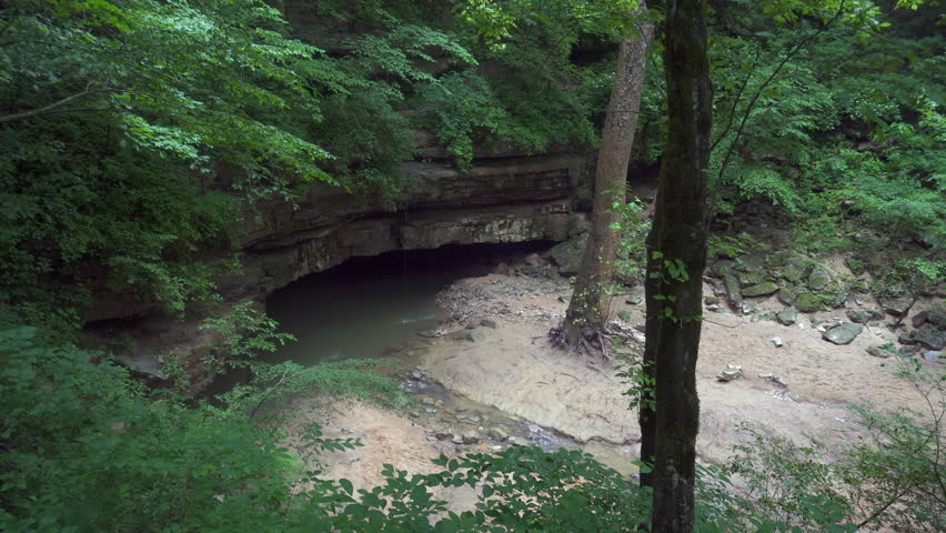 Russell Cave National Monument, Alabama, USA. Open mouth cave was a shelter for cultures of prehistoric Indians from the earliest-known human settlement in the southeast through colonization. Foggy 