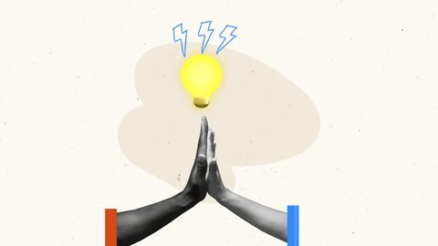 People holding hand to hand over light bulb. Creating ideas, strartup. Stop motion, animation. Conceptual design. Concept of business, success, growth, teamwork, career development. Copy space for ad Vídeo Stock