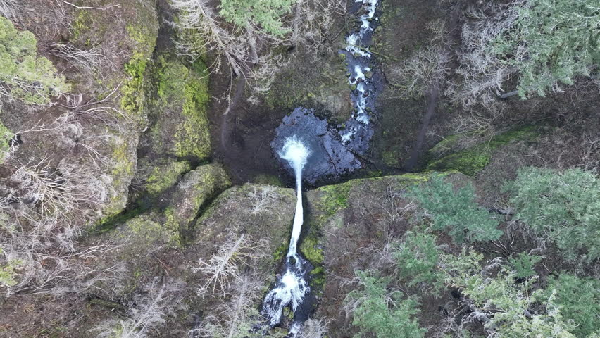 Upper Horsetail Falls is located on the Oregon side of the Columbia River Gorge. This beautiful natural wonder, along with many other waterfalls, is just a 30 minute drive east of Portland.