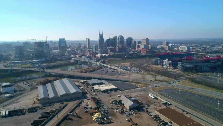 Aerial Shot Of Famous Landmarks In Modern City, Drone Flying Forward On Sunny Day - Nashville, Tennessee