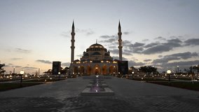 Time lapse for the famous Sharjah mosque