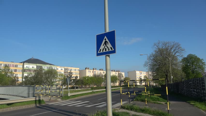 the traffic signs in a Hungarian city 005