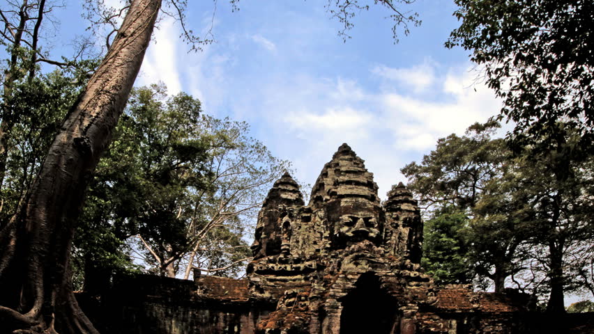  Time lapse south gate Angkor wat