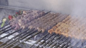 Learn How to Make BBQ Grills using Charcoal Grill - Suitable For Restaurant Advertising