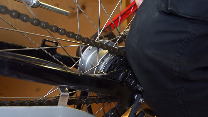 rear bike tire won't come off