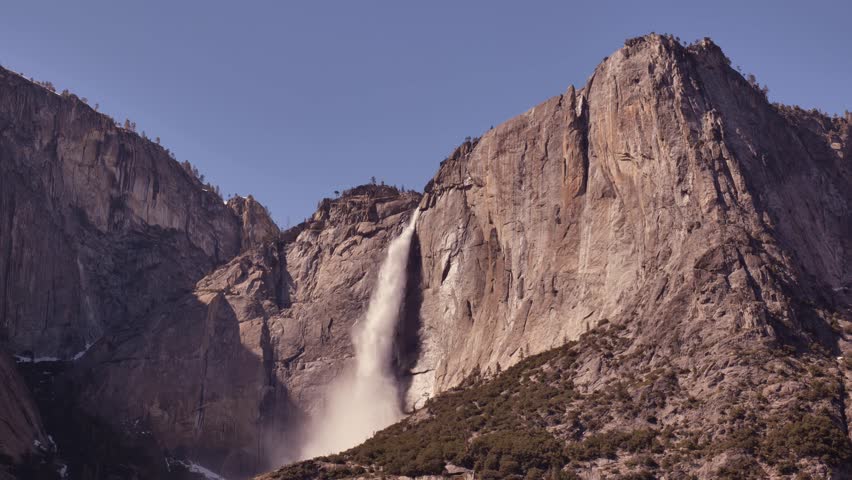 Yosemite Falls is located in Yosemite Valley. It consists of two waterfalls (upper and lower).