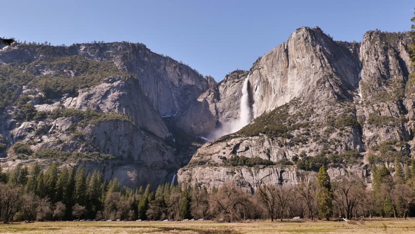 Yosemite Falls is located in Yosemite Valley. It consists of two waterfalls (upper and lower).