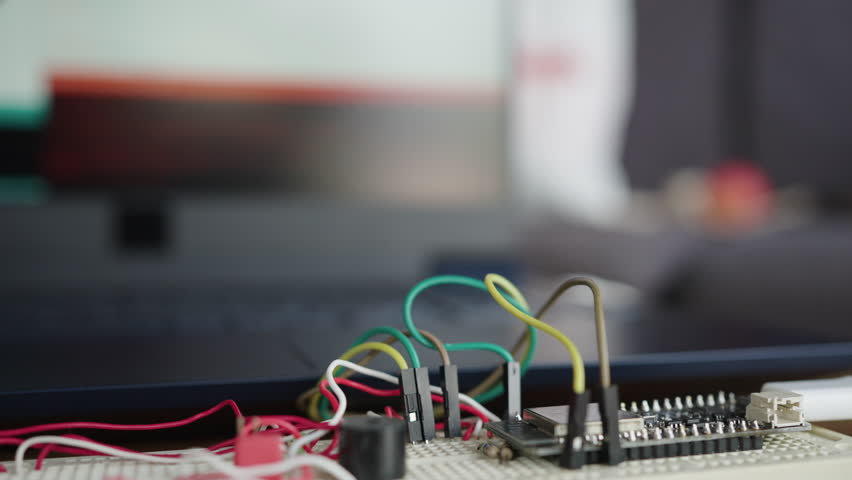 Connecting to programmer. Connecting to programmer