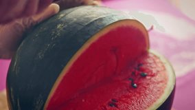 Contour and shape effect of I cut the watermelon. I make watermelon in the shape of a basket. 4k video