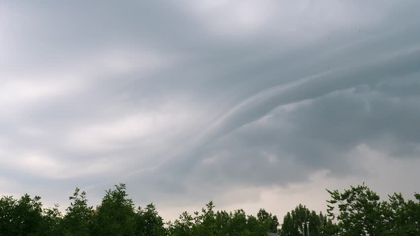 Shelf cloud in the sky in 4k slow motion 60fps Royalty-Free Stock Footage #1103763209