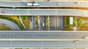 Interchange roads are an essential component of transportation systems, particularly in urban areas with high traffic volumes. These roads are designed to provide efficient and safe connections. 4K
