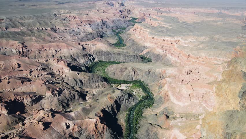 a winding river in a deserted canyon. a river in the desert. the Grand Canyon