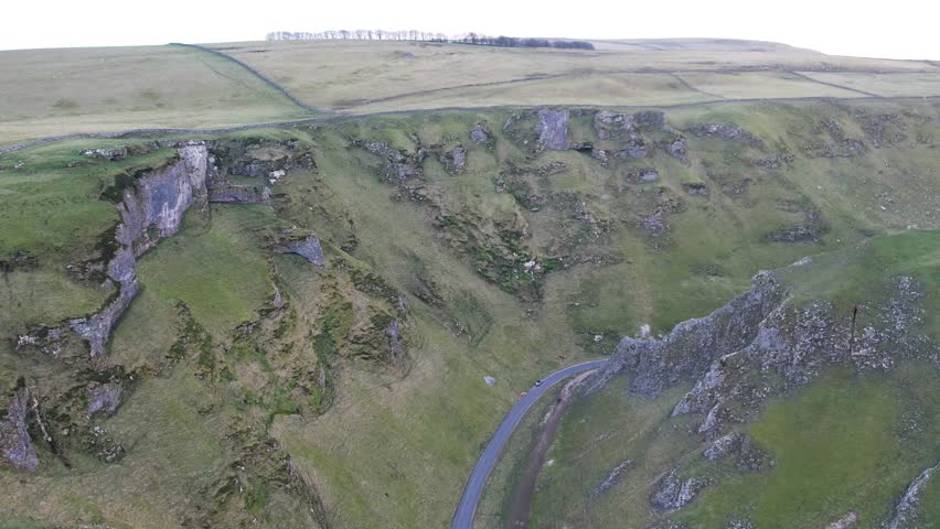 Winnats Pass, Peak District, UK 2022 - Panning down to the car on the road from the valley
