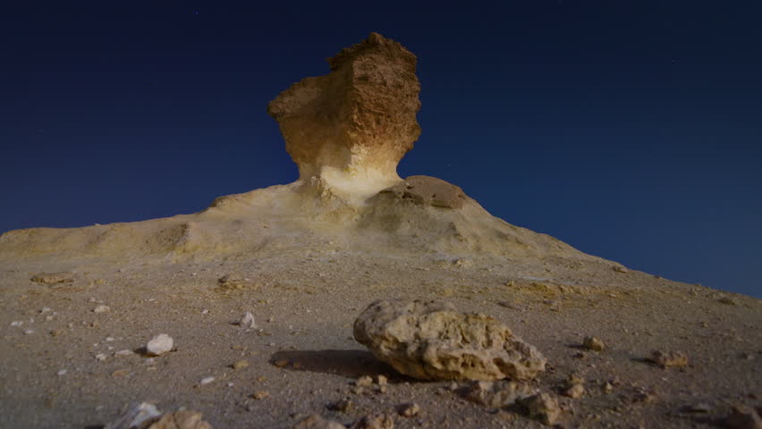 Qatar desert stone night moon waterless heat sand Royalty-Free Stock Footage #1104165703