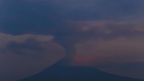 Popocatepetl's magic: a breathtaking video of its fumaroles