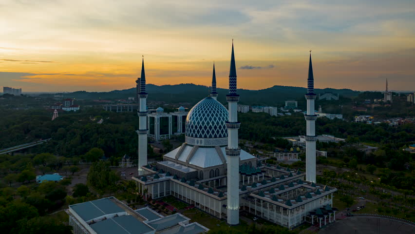 MASJID-SULTAN Footage, Videos and Clips in HD and 4K - Avopix.com