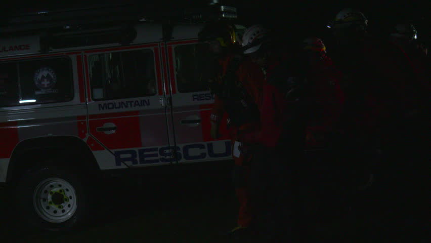 23 January 2023, Marsden, Huddersfield Uk. Mountain rescue transporting a casualty to Helicopter and Ambulance.