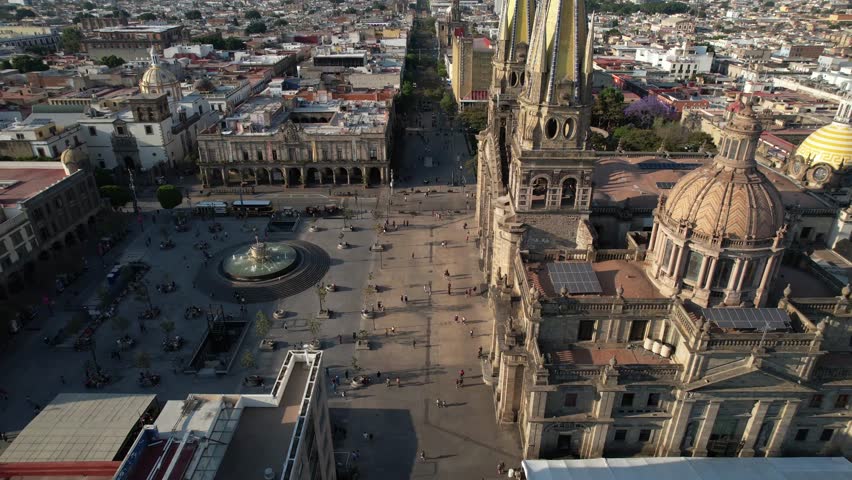 Guadalajara Aerial Pan Up reveal of the City