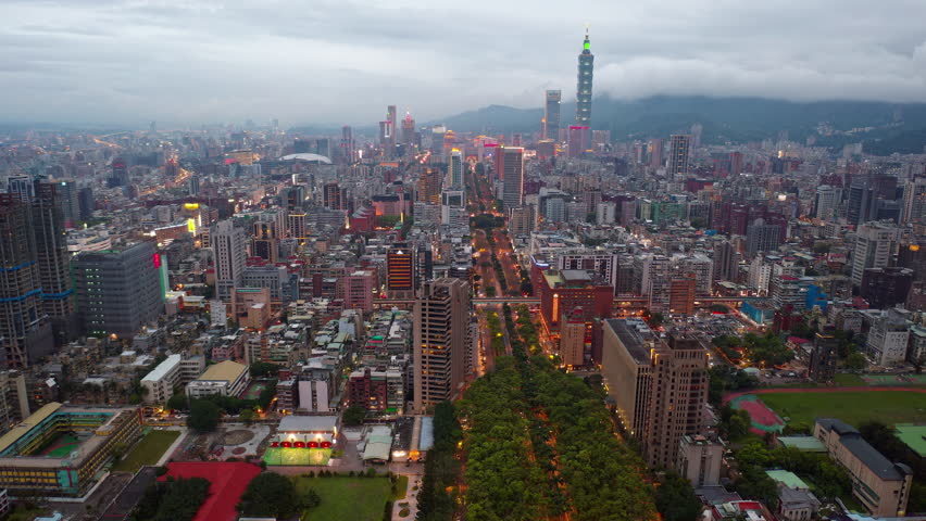 Aerial hyperlapse from above Ren