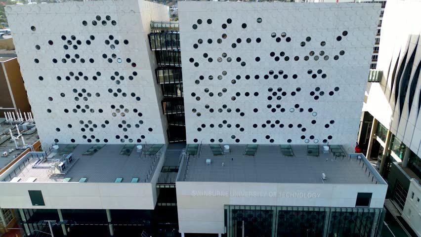 swinburne university in melbourne, victoria