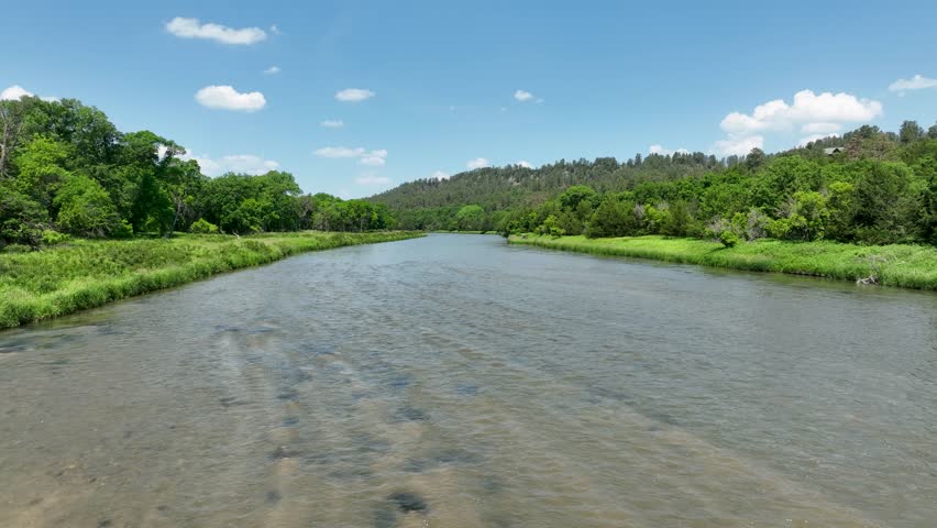 NIOBRARA RIVER IN NEBRASKA IN STUNNING 4K QUALITY