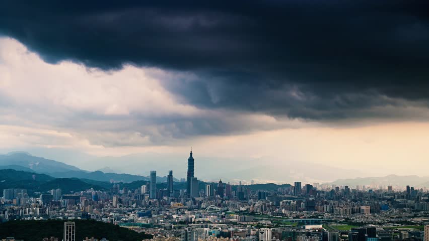 Dramatic Cloudscape in the City Sky on a Cloudy Day. Overlooking the urban landscape from Neihu Bishanyan. Taipei, Taiwan Royalty-Free Stock Footage #1105880491
