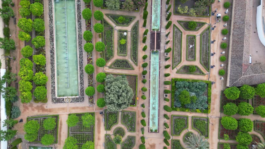 Gardens of Alcazar of the Christian Monarchs Gardens, Cordoba, Andalusia, Spain