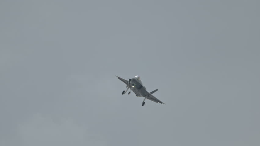 US Airforce F-35 stealth fighter jet during high speed flight and manoeuvres