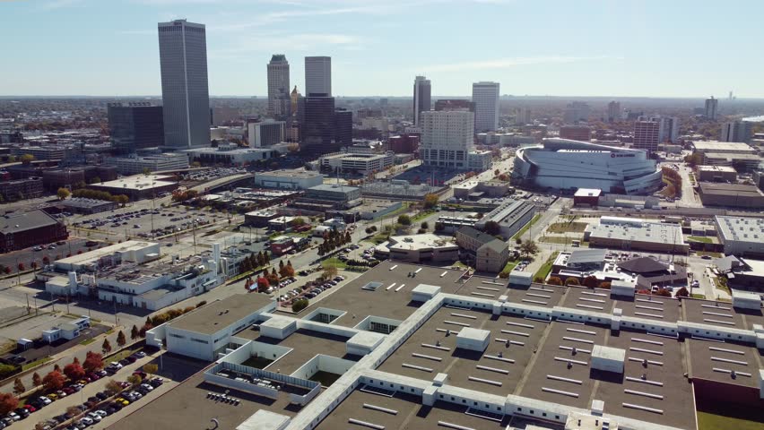 Aerial view of the beautiful fall color of the Owen Park and downtown at Tulsa, Oklahoma