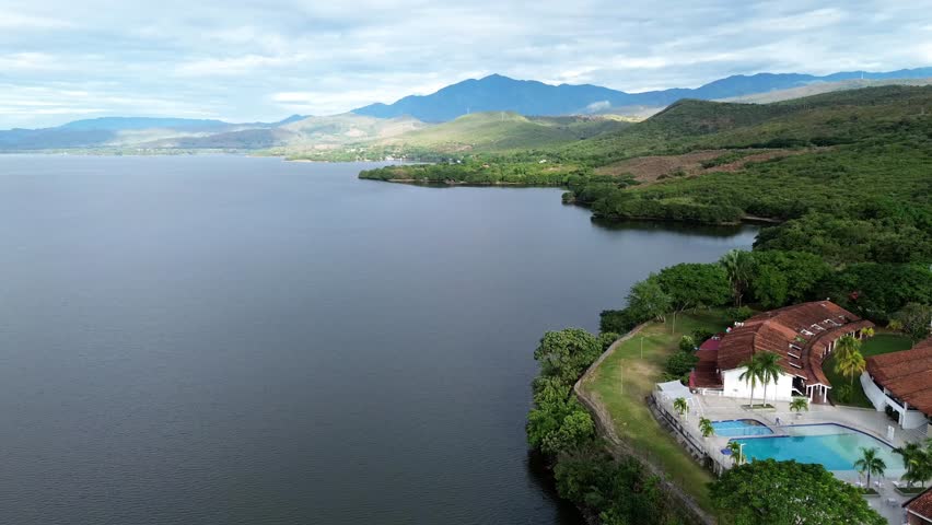 Betania dam Colombia, and Santa Helena Private Resort
