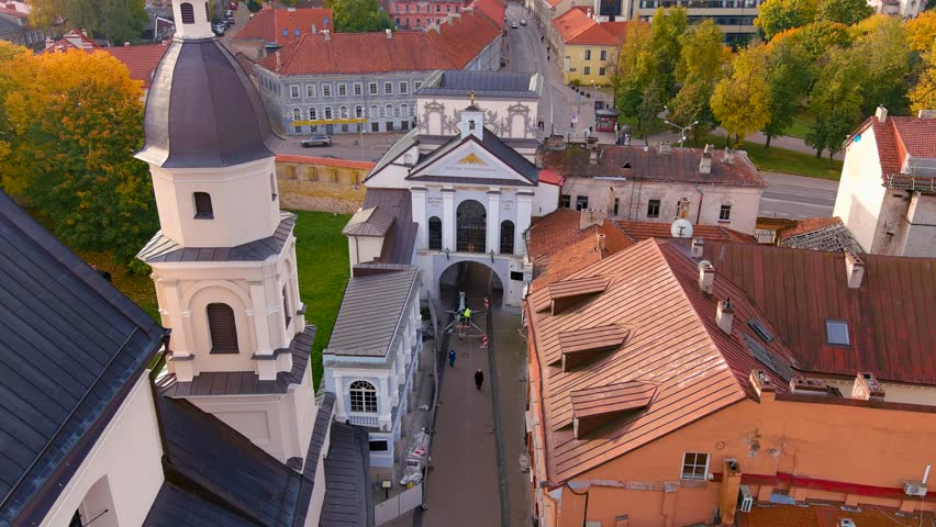 Beautiful aerial view of Vilnius city Old town in a bright sunny autumn morning Royalty-Free Stock Footage #1106822259