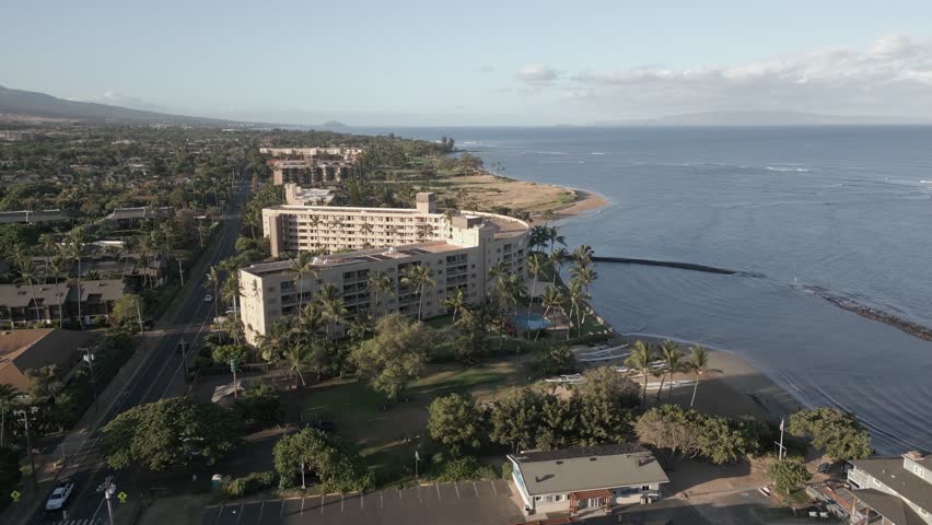 Aerial view: Beach front Menehune Shores Condos in Kihei, Maui Hawaii