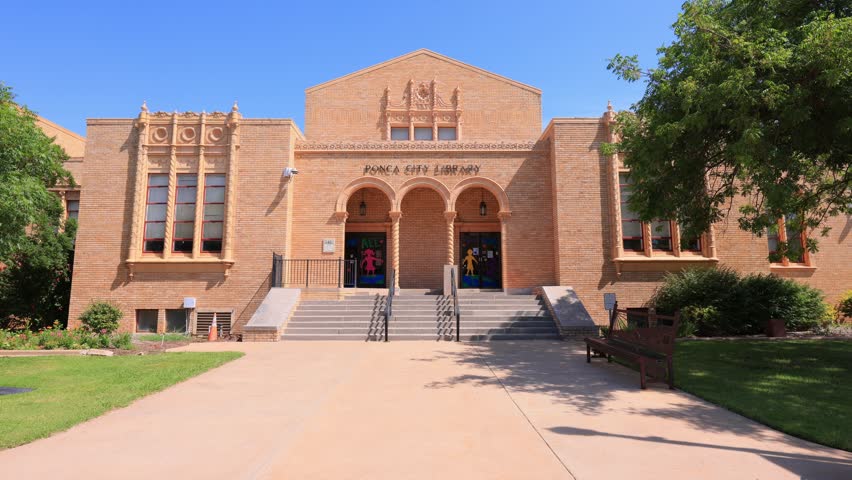 Sunny exterior view of the Ponca City Library at Oklahoma