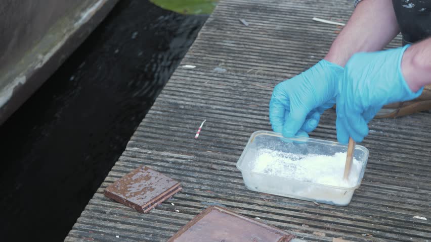 Mixing Microfibres into the epoxy mixture