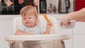 Naughty toddler refusing to eat soup, problems with baby lead weaning. A child doesn't want to eat a meal, how to cook so your child will like it.