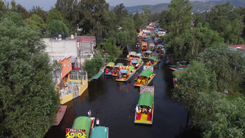 RAW footage
flying over xochimilco in the south side of mexico city.
I tried to show the trajineras as much as posible in contrast with the city.
the trajineras are a tradition