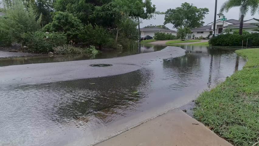4K Drone Video of Flooding Caused by Storm Surge of Hurricane Idalia in St. Petersburg, FL