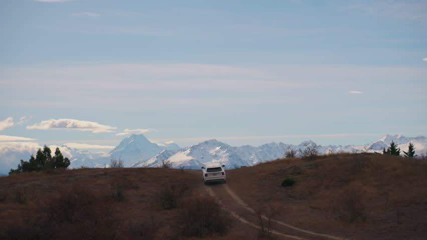 New Zealand Mountainous Natural Landscape