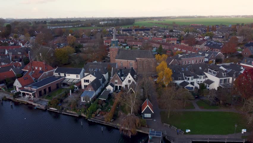 Aerial shot of nigtevecht in the Netherlands, Drone shot of Nigtevechten moving upwards and sideways