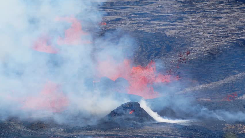 Kilauea Crater Eruption September 11 viewed from the east or south east corner. Close up of lava fountain day 2 of the eruption.