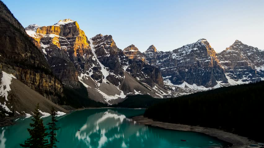 Amazing 4K Moraine Lake Sunset Time Lapse, Banff National Park, Alberta, Canadian Rockies