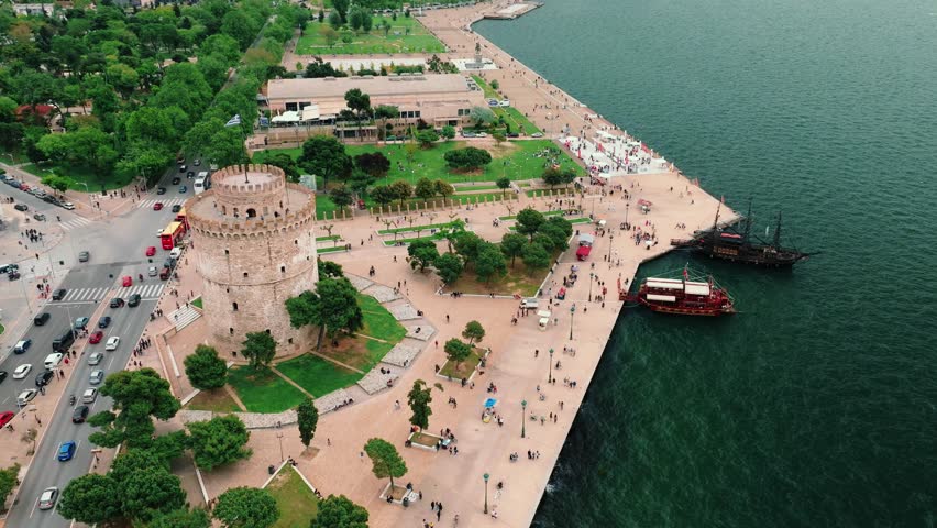 Thessaloniki , Greece . The Rotunda is a 4th century domed circular building in Thessaloniki