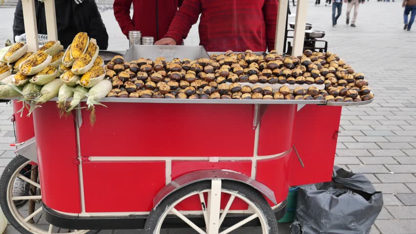 Grilled Corn for sale in a market stall in istanbul 