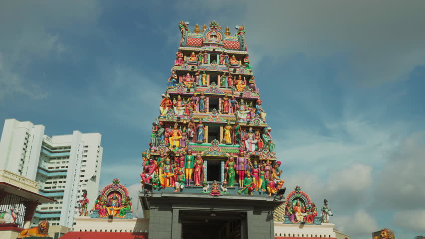 Sri Mariamman Hindu Temple , Chinatown Singapore