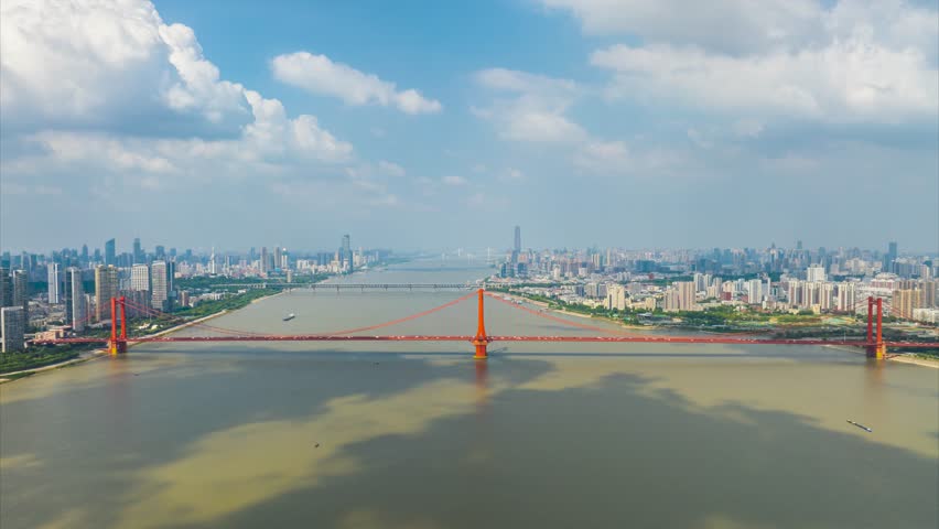Wuhan River Beach and Yangtze River Bridge scenery