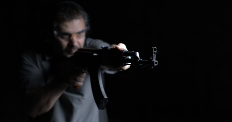 High-Speed 800fps Slow-Motion Shooting with Kalashnikov AK-47, Detailed Aiming and Firing Action