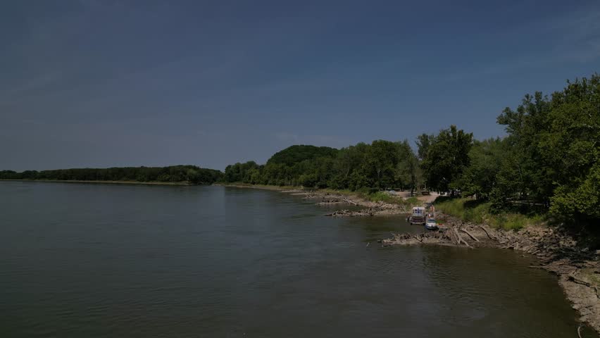 Drone Video of the sandbar of the Missouri River