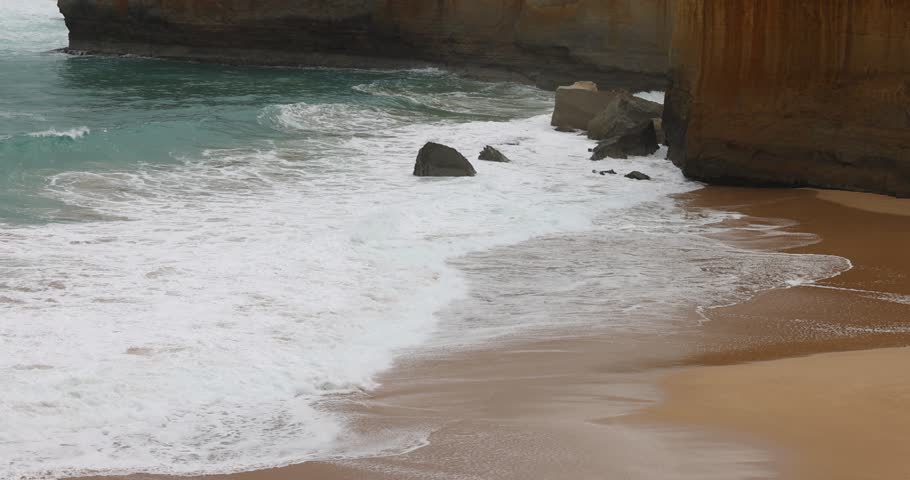 View from The London Bridge lookout along the Great Ocean Road, southern Australia