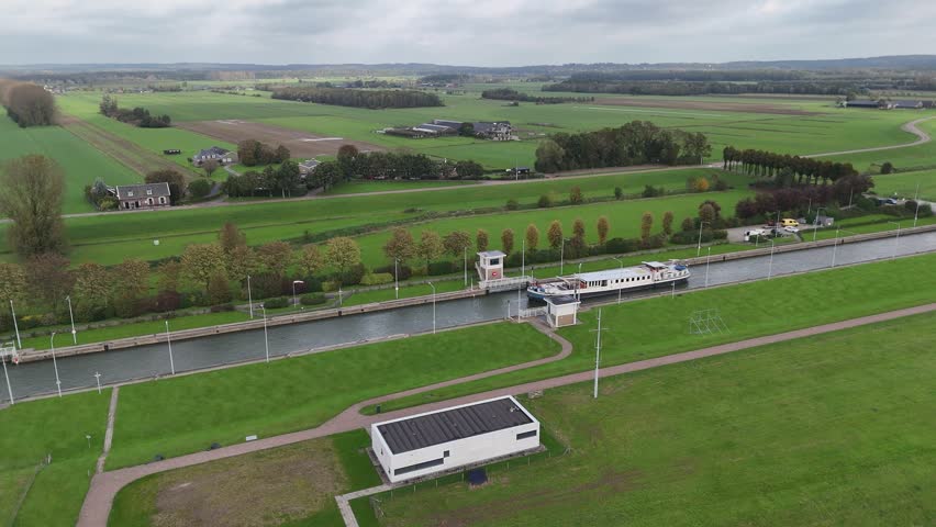 Lock doors are closing in Amerongen, the Netherlands